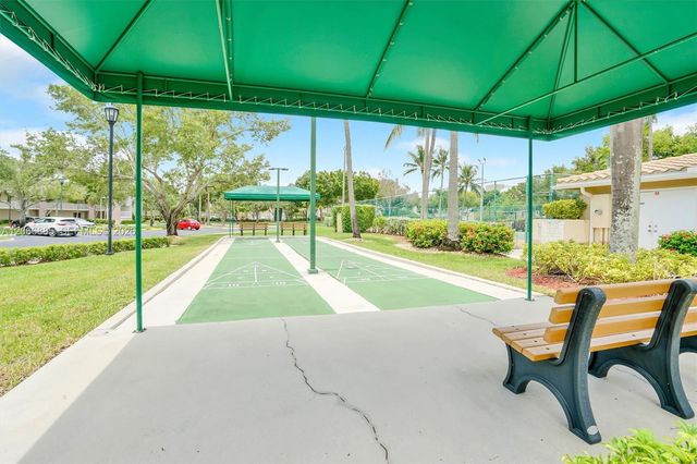 9537 Weldon Circle I109, Tamarac, FL 33321