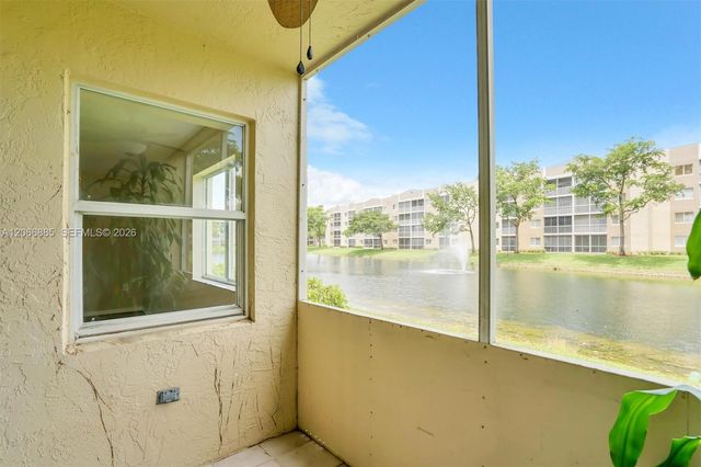 9537 Weldon Circle I109, Tamarac, FL 33321
