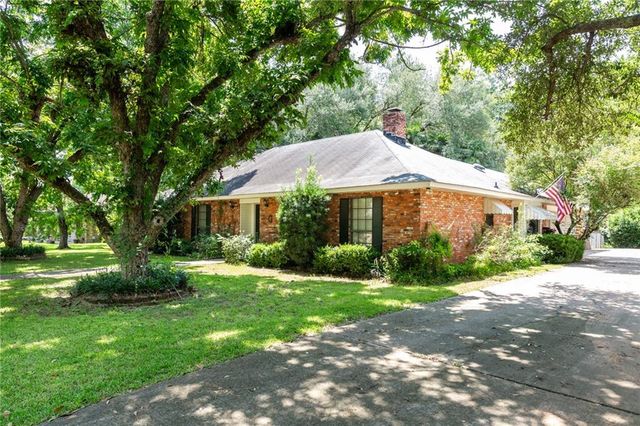 808 TERRA Avenue, Alexandria, LA 71303