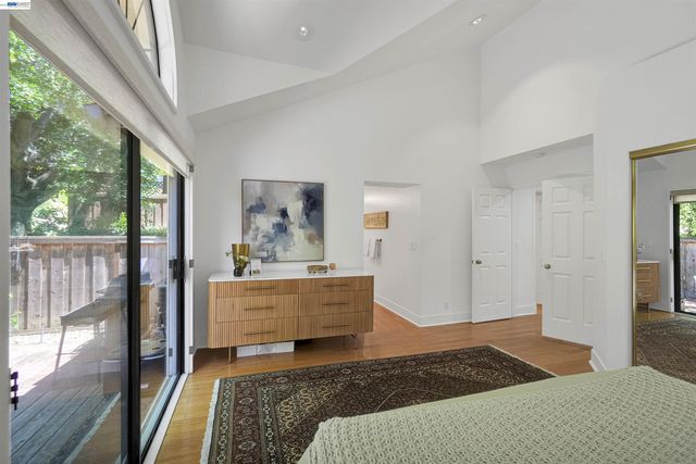 1934 Beacon Ridge Ct, Walnut Creek, CA 94597