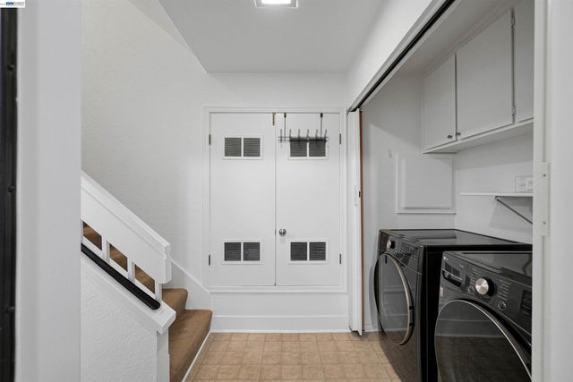 1934 Beacon Ridge Ct, Walnut Creek, CA 94597