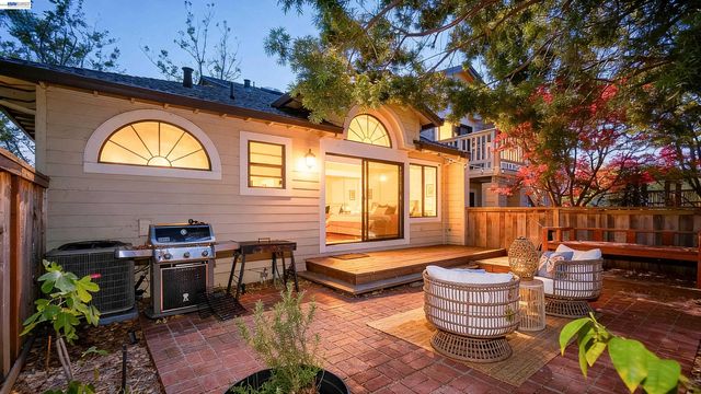 1934 Beacon Ridge Ct, Walnut Creek, CA 94597
