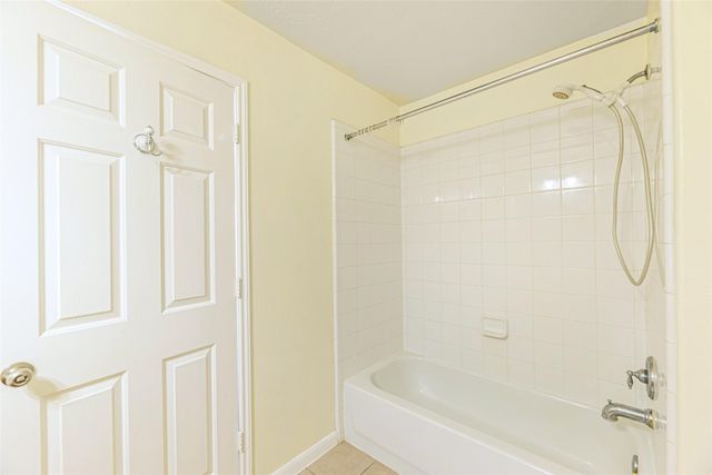 10834 Windfern Lakes Street, Houston, TX 77064