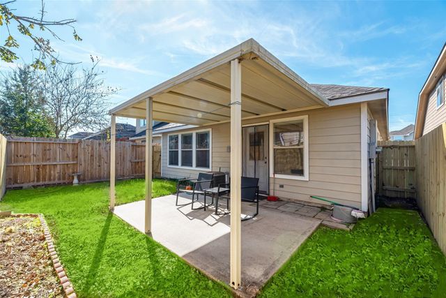 10834 Windfern Lakes Street, Houston, TX 77064