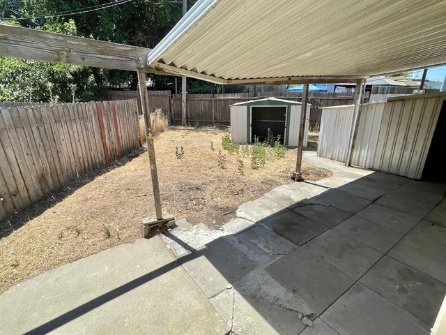 200 Doolittle Dr, Roseville, CA 95747