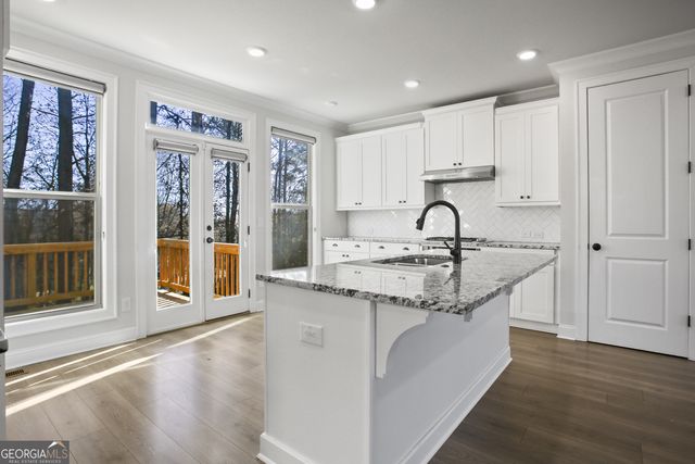 7950 Laurel Creek Drive, Johns Creek, GA 30024