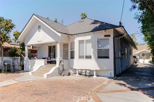 4541 Russell Avenue, Los Angeles, CA 90027