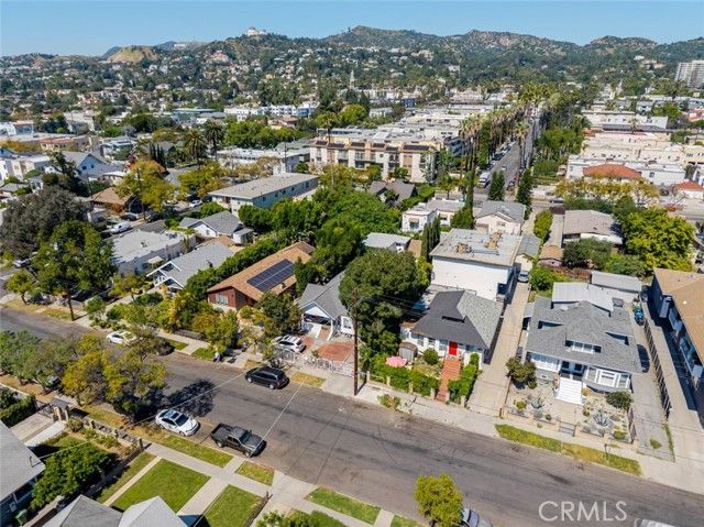4541 Russell Avenue, Los Angeles, CA 90027
