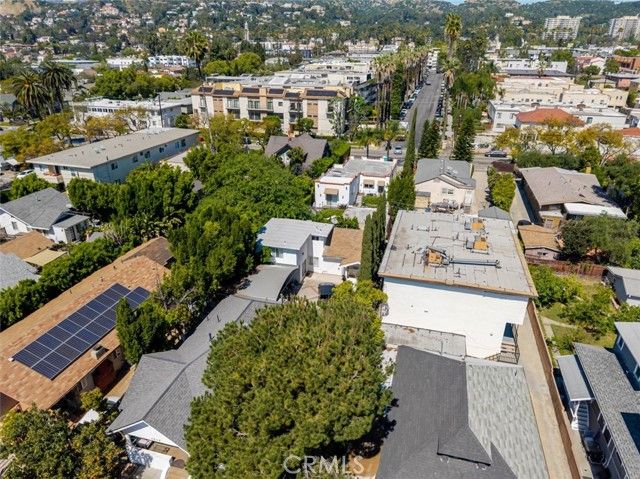 4541 Russell Avenue, Los Angeles, CA 90027