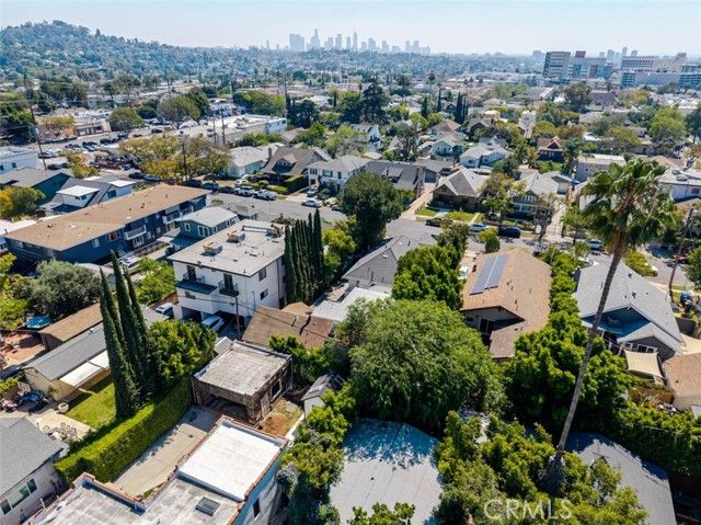 4541 Russell Avenue, Los Angeles, CA 90027