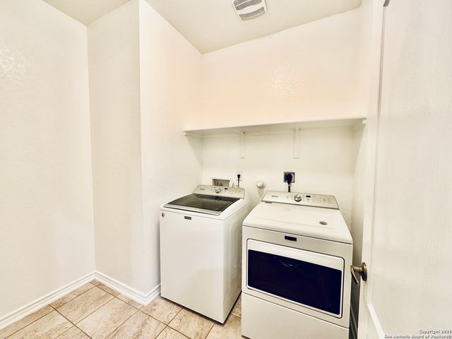 1123 Galapagos, San Antonio, TX 78214