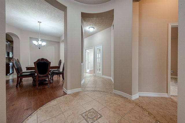 7122 Fall Creek Lane, Missouri City, TX 77459