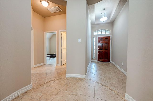 7122 Fall Creek Lane, Missouri City, TX 77459