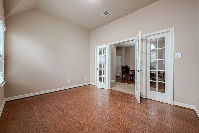 7122 Fall Creek Lane, Missouri City, TX 77459