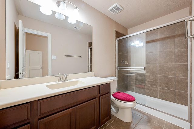 7122 Fall Creek Lane, Missouri City, TX 77459
