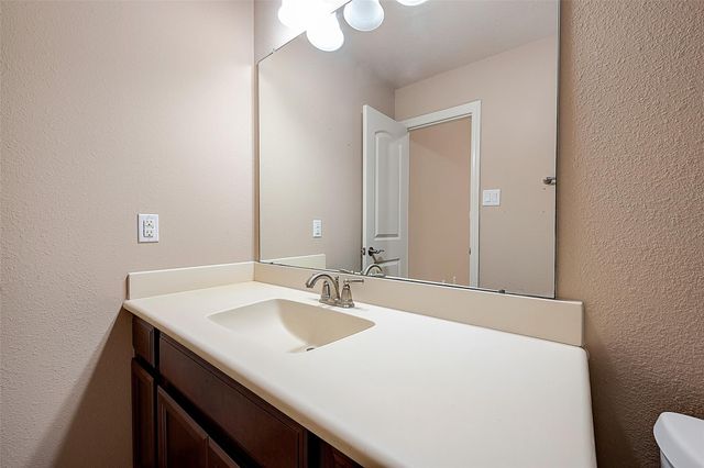 7122 Fall Creek Lane, Missouri City, TX 77459