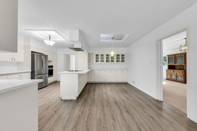 280 Angelita Avenue, Pacifica, CA 94044