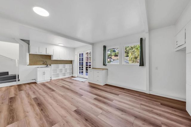 280 Angelita Avenue, Pacifica, CA 94044