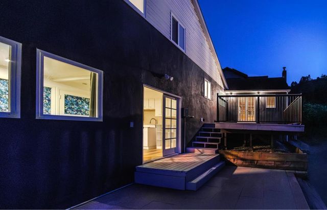 280 Angelita Avenue, Pacifica, CA 94044