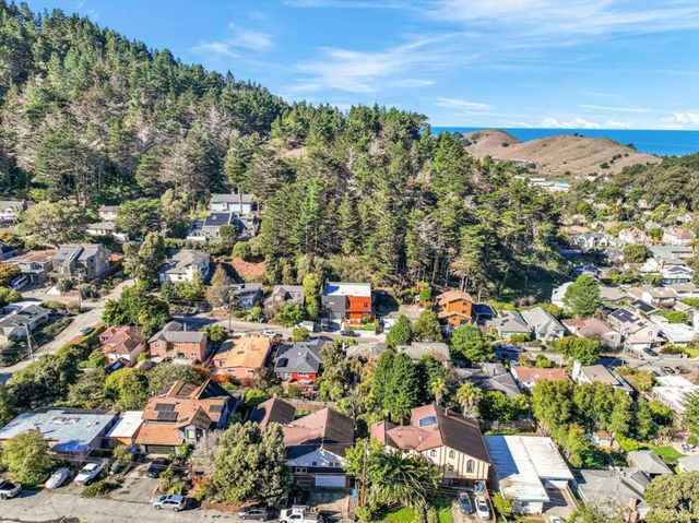 280 Angelita Avenue, Pacifica, CA 94044