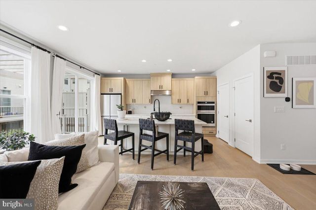 306 SEGEL DR, Media, PA 19063