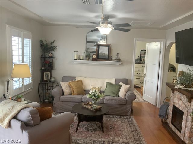 529 Elm Street, Boulder City, NV 89005