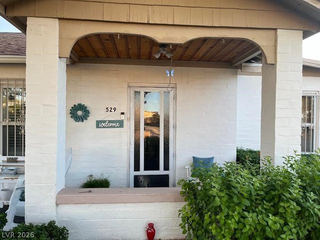 529 Elm Street, Boulder City, NV 89005