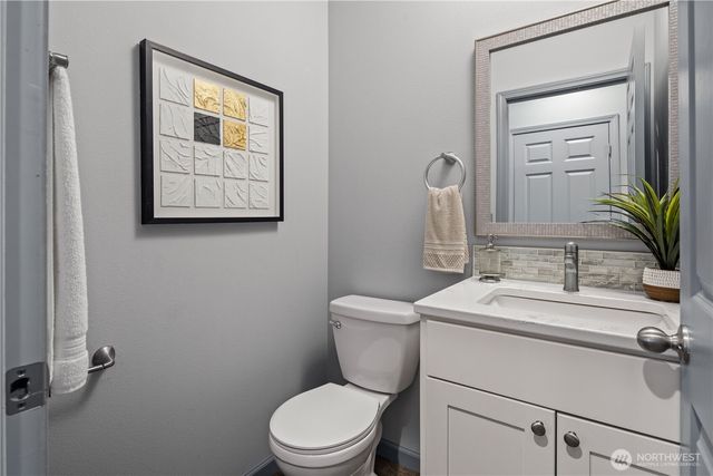 26568 221st Place SE, Maple Valley, WA 98038