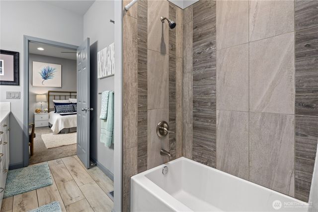 26568 221st Place SE, Maple Valley, WA 98038