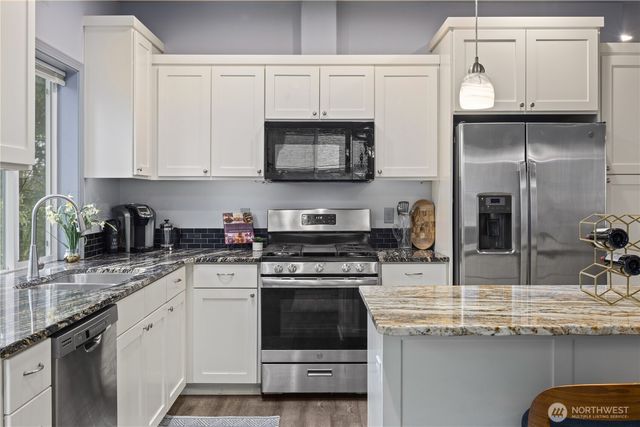 26568 221st Place SE, Maple Valley, WA 98038