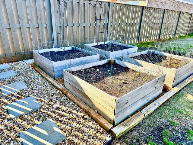 112 Harvest Moon Drive, Harvest, AL 35749