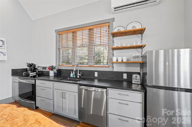 156 Ellerslie Acre None, Hendersonville, NC 28739