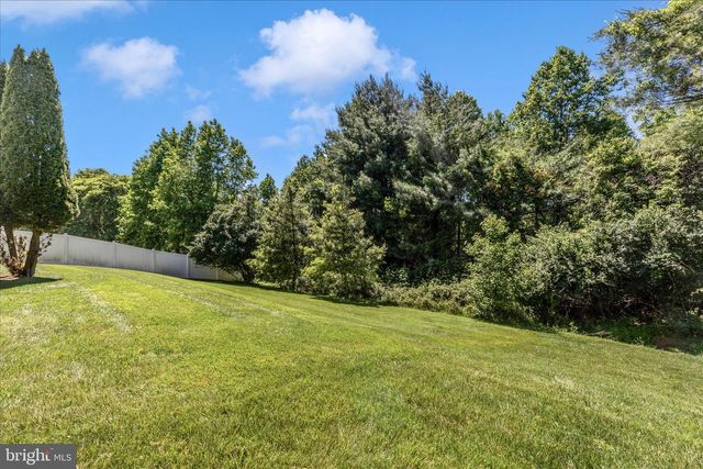 12307 HOUSER DR, Clarksburg, MD 20871