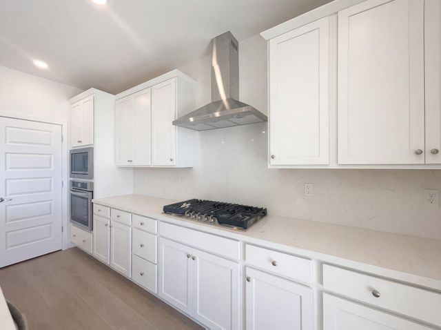 10872 Coral Reef Ln, Stockton, CA 95219