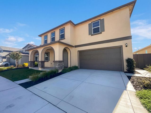 10872 Coral Reef Ln, Stockton, CA 95219