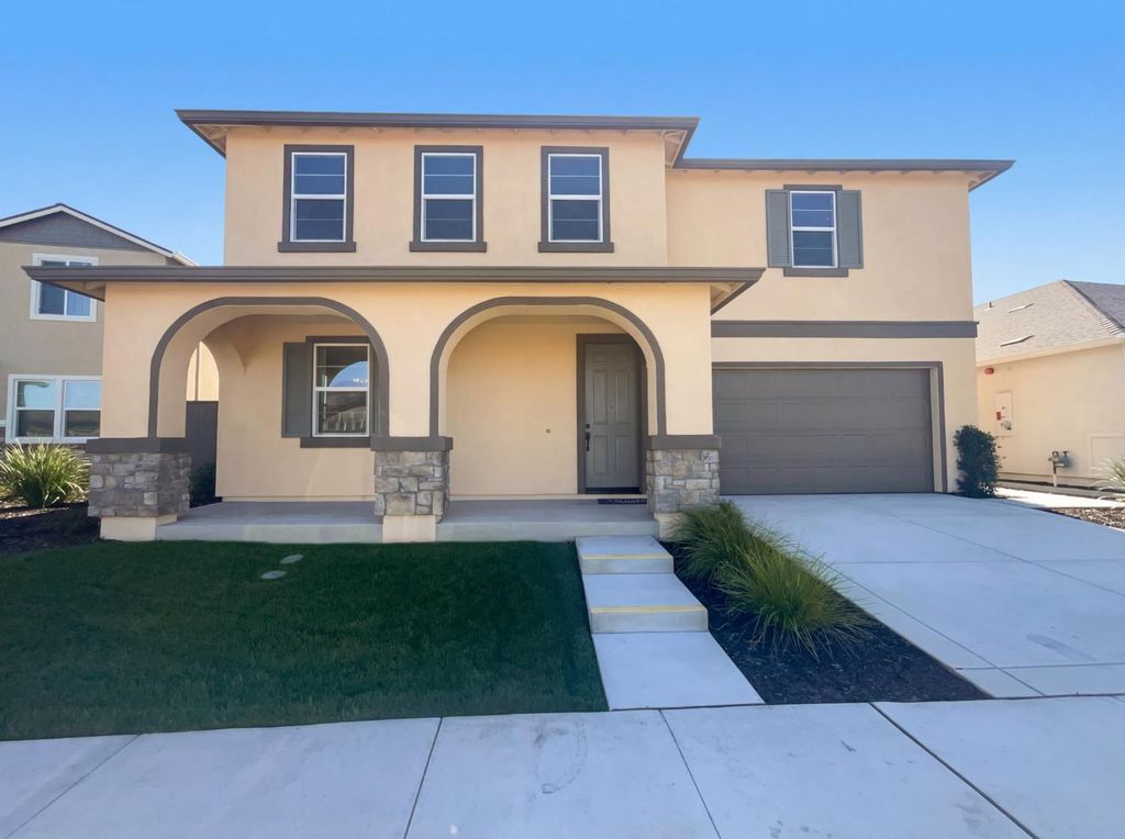 10872 Coral Reef Ln, Stockton, CA 95219