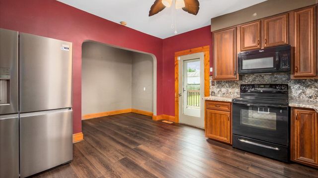 312 E 6th Avenue, Lancaster, OH 43130