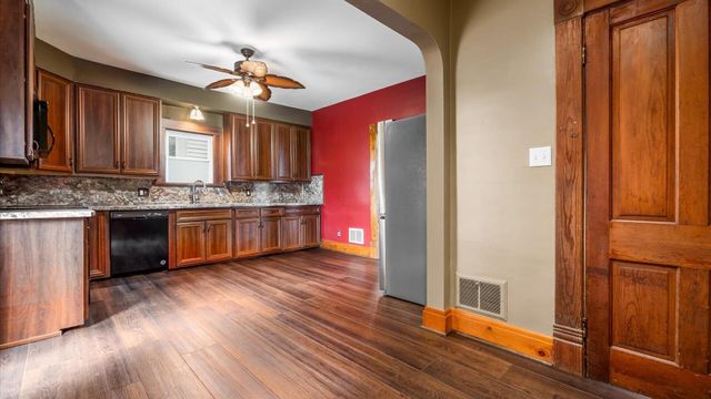 312 E 6th Avenue, Lancaster, OH 43130