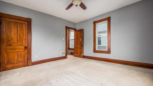 312 E 6th Avenue, Lancaster, OH 43130