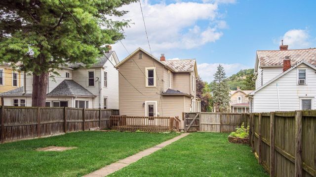 312 E 6th Avenue, Lancaster, OH 43130
