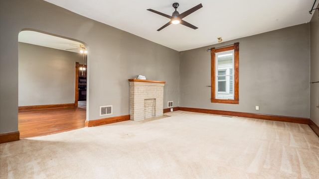 312 E 6th Avenue, Lancaster, OH 43130