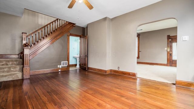 312 E 6th Avenue, Lancaster, OH 43130