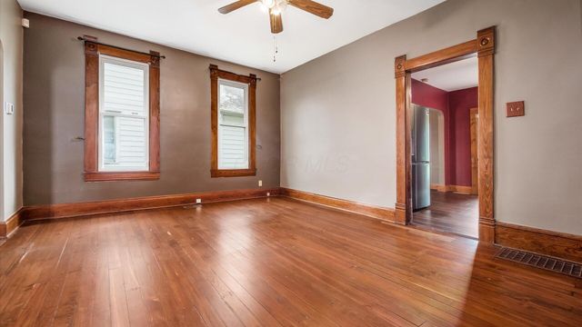 312 E 6th Avenue, Lancaster, OH 43130
