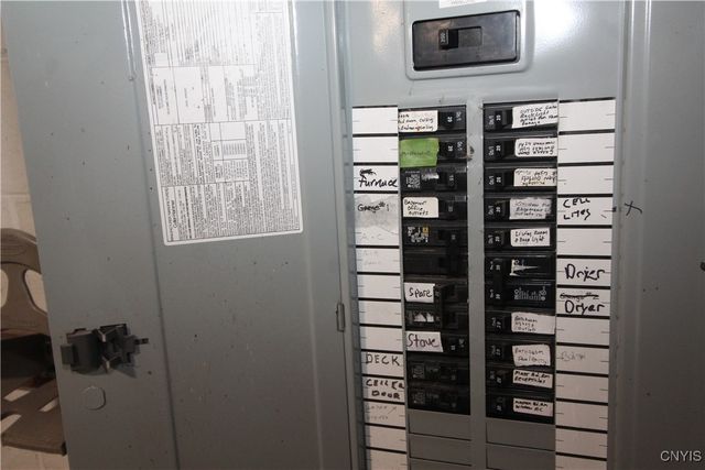 6932 Guyder Road, Lysander, NY 13112