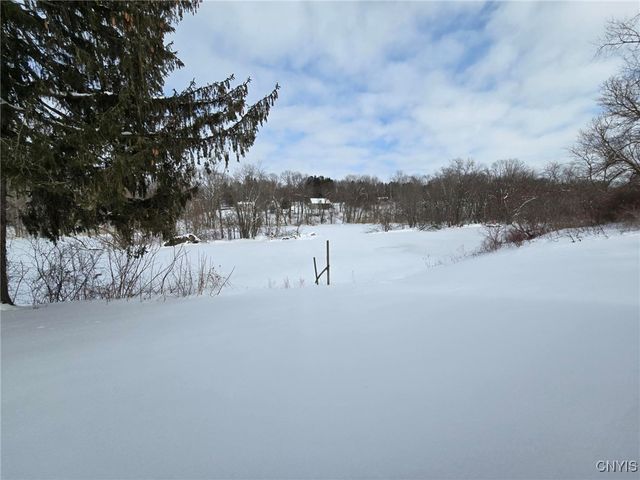 6932 Guyder Road, Lysander, NY 13112