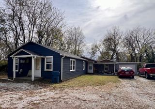 1360 East Locust Street, Springfield, MO 65803