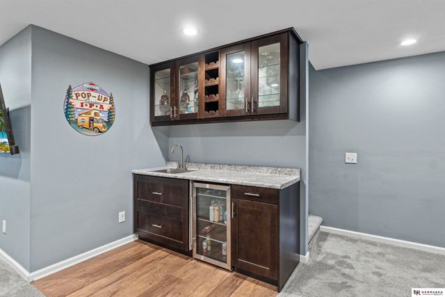 16313 Sherwood Avenue, Omaha, NE 68116