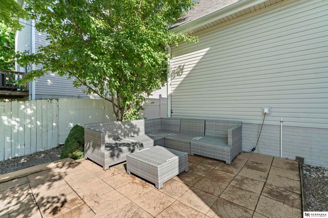 16313 Sherwood Avenue, Omaha, NE 68116