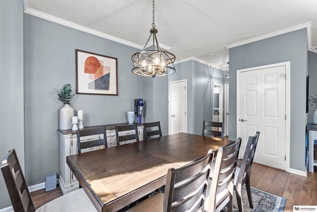 16313 Sherwood Avenue, Omaha, NE 68116