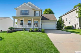 16313 Sherwood Avenue, Omaha, NE 68116